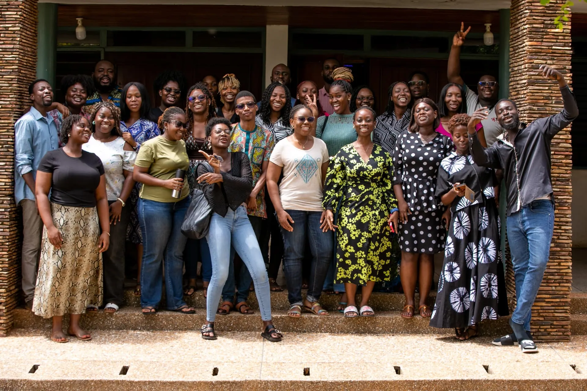 The whole Faith Camp group posing together on the steps